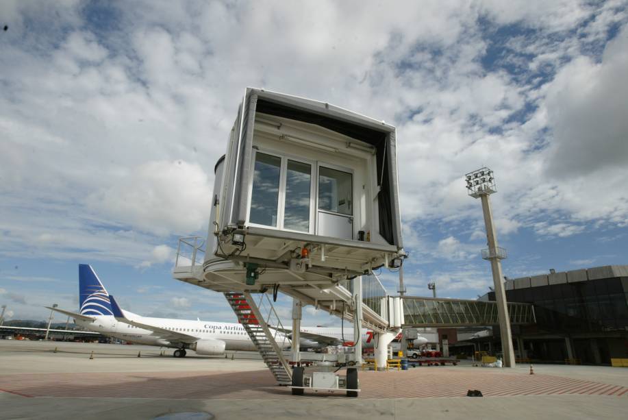 Apesar de ter sido o pior classificado na categoria dos que recebem mais de 15 milhões passageiros por ano, o <strong>Aeroporto Internacional de Guarulhos</strong>, com uma nota média de 4,04, teve um crescimento expressivo na nota em 28% em relação ao ano passado