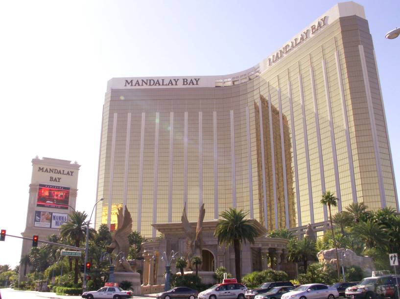 <strong>Mandalay Bay Resort, <a href="https://viajeaqui.abril.com.br/cidades/estados-unidos-las-vegas" rel="Las Vegas" target="_self">Las Vegas</a></strong>Quarto maior do mundo em capacidade, com 4.332 quartos, o Mandalay tem localização privilegiada na cidade do pecado