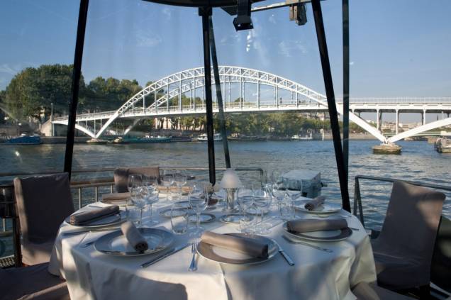 Bateaux Parisiens, França Bateaux Parisiens, França