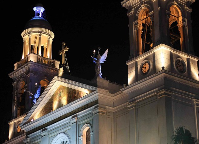 Detalhe da fachada da igreja, um dos símbolos da capital paraense