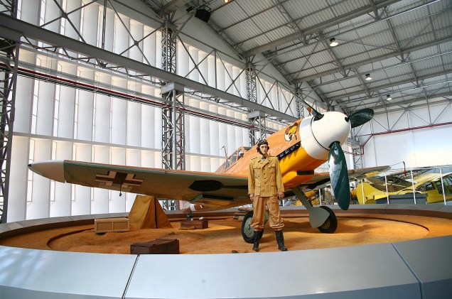 Modelos usados em guerras, como o Messerschmitt BF 109 G-4, são uma das atrações do Museu TAM