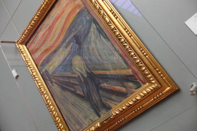 <a href="http://nasjonalmuseet.no/en/visit/locations/the_national_gallery/" rel="National Gallery" target="_blank"><strong>National Gallery</strong></a>Além do acervo de picassos e impressionistas, o museu é famoso pelo quadro <em>O Grito,</em> um dos maiores ícones culturais surgidos de uma pintura. A tela é uma das quatro versões da criação de Edvard Munch – duas estão no Munch Museum <em>(leia a seguir),</em> também em Oslo, e a outra em uma coleção particular, arrematada, em 2012, por US$ 119,9 milhões, na época o valor recorde alcançado por uma pintura em toda a história.<em> (NOK 100, cerca de US$ 11,60)</em>