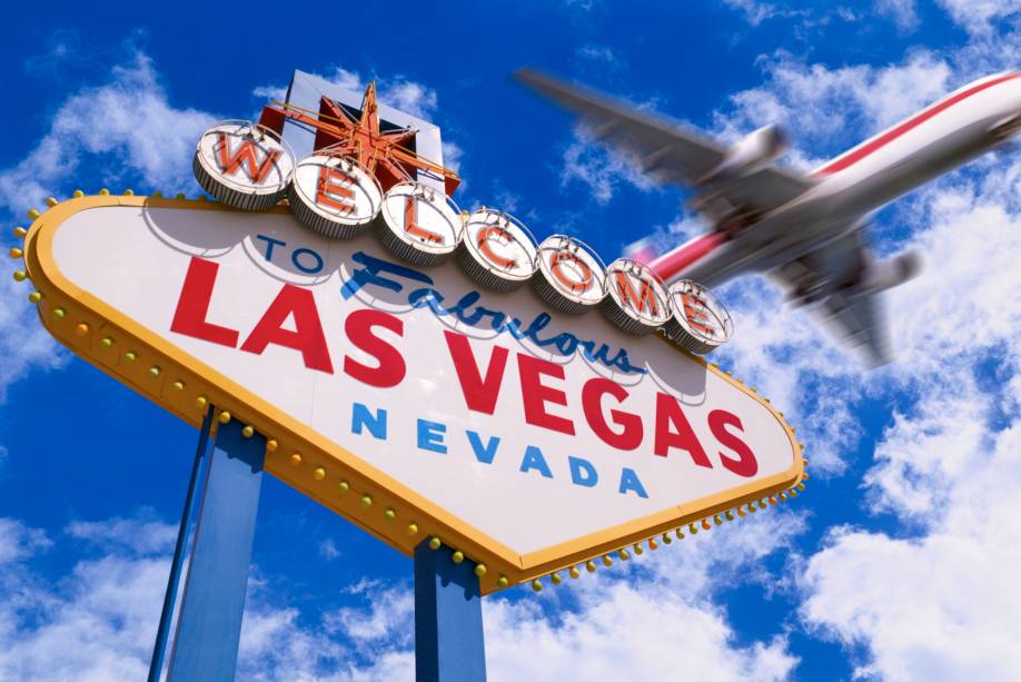 <strong>Las Vegas Express – 3 noites – R$ 1 436</strong><br />            São três noites de hospedagem no Hotel Paris, traslados, tour de helicóptero Bellagio ou Paris Hotel, show “O” ou KA e seguro-viagem<br />            <br />            <strong>Quando:</strong> saídas até 31 de março<br />            <strong>Pagamento:</strong> à vista ou em até 12 vezes no cartão Visa, American Express, Diners ou cheque pré-datado.<br />            <strong>Quem leva: </strong>a <strong>Agaxtur</strong> (11) 3067 0900 / site <a href="https://www.agaxtur.com.br" rel="www.agaxtur.com.br" target="_blank">www.agaxtur.com.br</a>