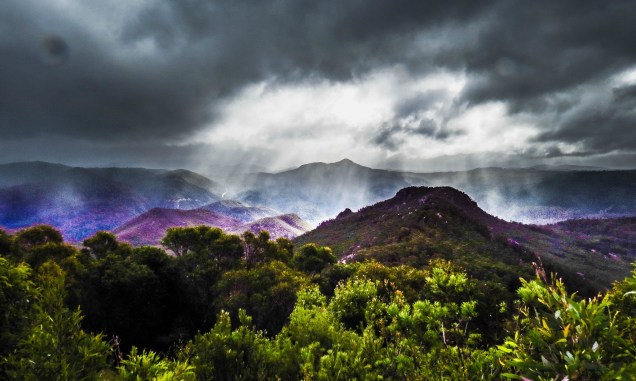 Uma visão mágica da Tasmânia, a Terra Prometida