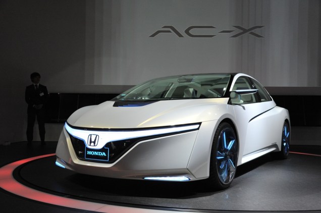 O protótipoAC-X é o novo híbrido da Honda que combina baterias elétricas e combustível comum, mas com uma pegada mais esportiva