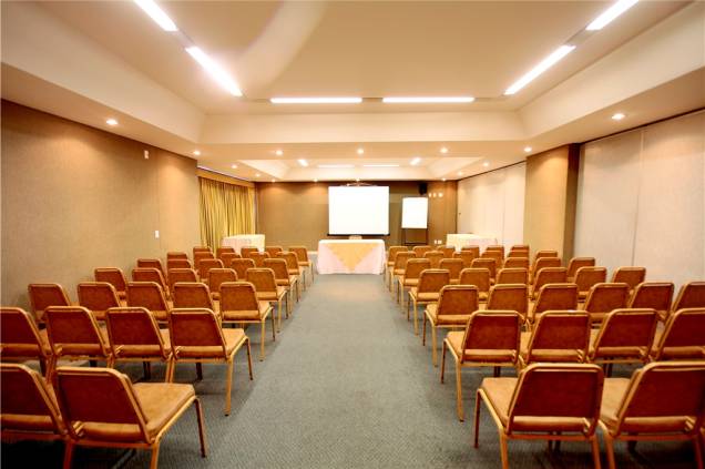 Sala de eventos do Adrianópolis Apart Service, Manaus, Amazonas Sala de eventos do Adrianópolis Apart Service, Manaus, Amazonas