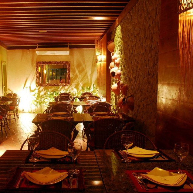 Ambiente do restaurante Recanto Lusitano, em Recife, Pernambuco
