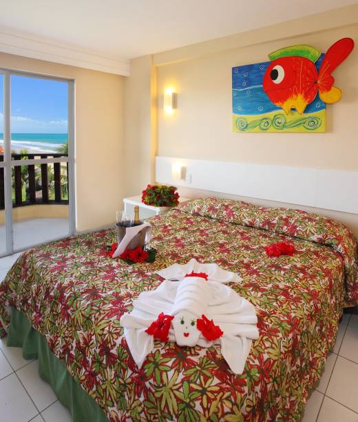 O apartamento standard do Best Western Solar Porto de Galinhas tem varanda e vista lateral para o mar