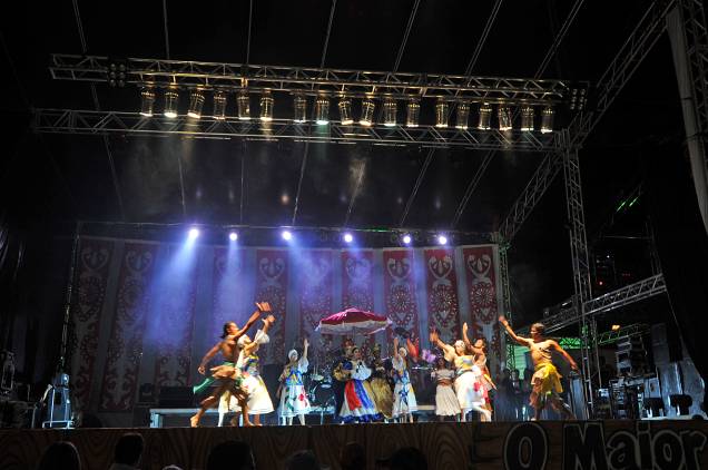 Apresentação de grupos folclóricos no São João de Campina Grande, na Paraíba Apresentação de grupos folclóricos no São João de Campina Grande, na Paraíba