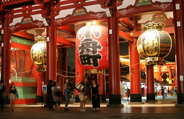 Portão do templo Asakusa, em Tóquio