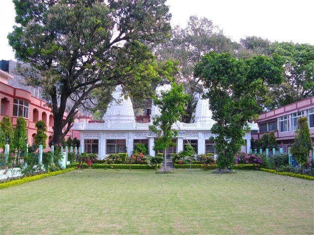 Jardim do Parmath Niketan, o ashram mais pop da Índia