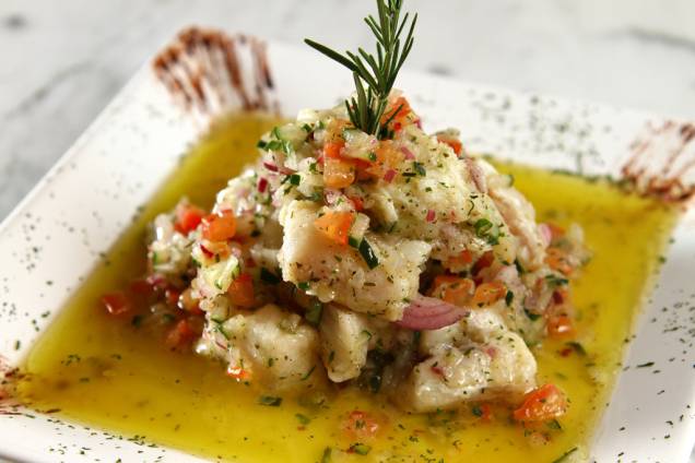 Ceviche de peixes nobres Ceviche de peixes nobres