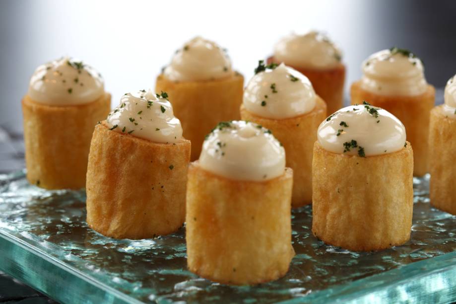 Batatas bravas, do Arola Vintetres