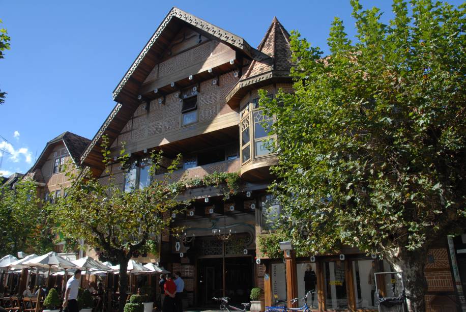 Fachada do bar Baden Baden, em Campos do Jordão Fachada do bar Baden Baden, em Campos do Jordão