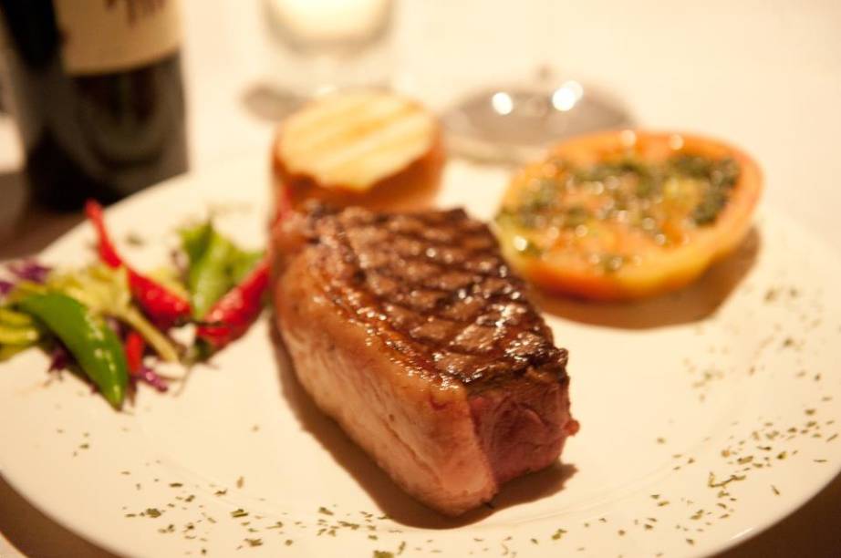 Bife de chorizo do restaurante Libertango, em Campos do Jordão, São Paulo