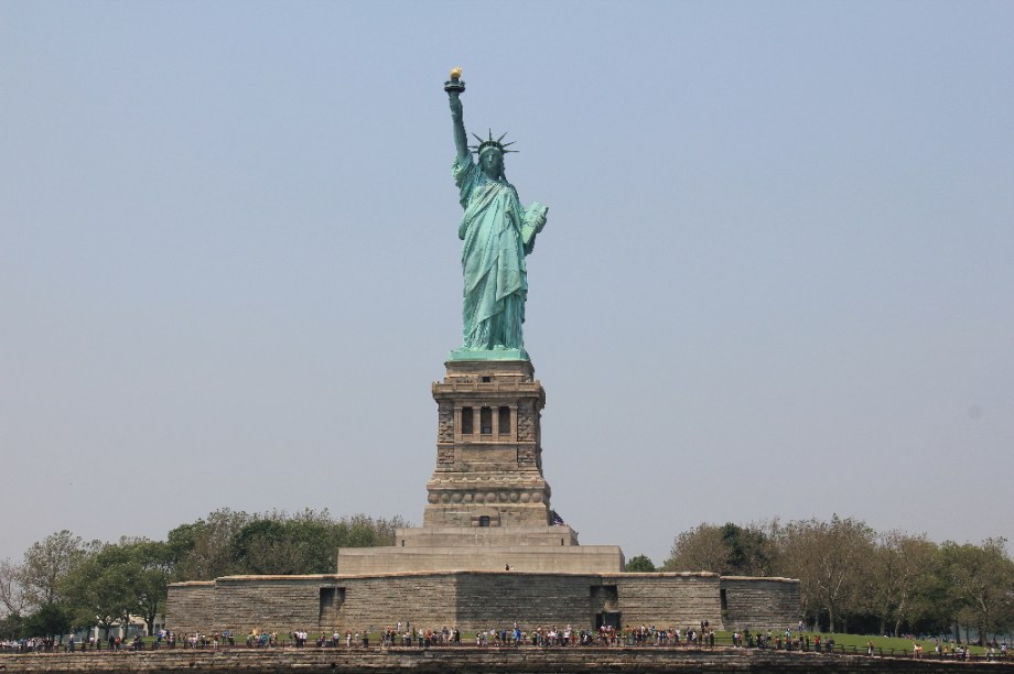 A Estátua da Liberdade é um passeio que agrada a todos da família