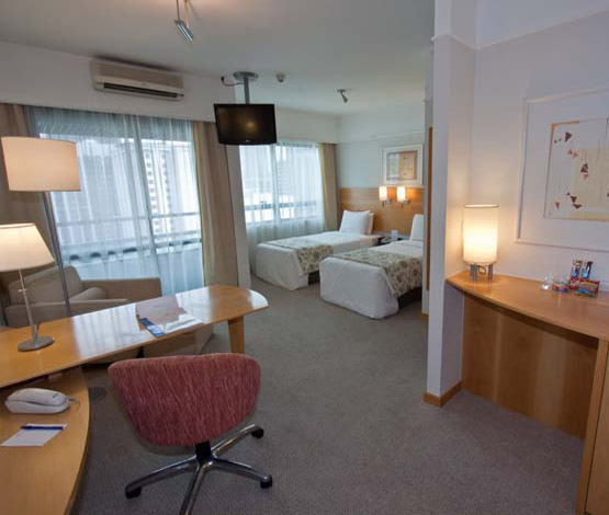 Uma das acomodações do<strong> </strong><strong>Blue Tree Premium Paulista</strong>, localizado em <a href="https://viajeaqui.abril.com.br/cidades/br-sp-sao-paulo" rel="São Paulo" target="_blank">São Paulo</a>, <a href="https://viajeaqui.abril.com.br/estados/br-sao-paulo" rel="São Paulo" target="_blank">São Paulo</a>