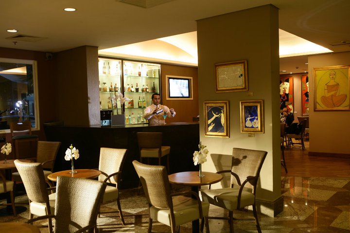 Lobby Bar do <strong>Bourbon Convention Ibirapuera</strong>, localizado em <a href="https://viajeaqui.abril.com.br/cidades/br-sp-sao-paulo" rel="São Paulo" target="_blank">São Paulo</a>, <a href="https://viajeaqui.abril.com.br/estados/br-sao-paulo" rel="São Paulo" target="_blank">São Paulo</a>