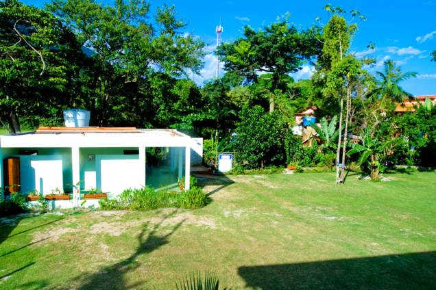 <strong><a href="https://www.trindadepousadas.com.br/meninaflor.html" rel="Camping Menina Flor" target="_blank">Camping Menina Flor</a>, Trindade, <a href="https://viajeaqui.abril.com.br/cidades/br-rj-paraty" rel="Paraty" target="_self">Paraty</a>, <a href="https://viajeaqui.abril.com.br/estados/br-rio-de-janeiro" rel="Rio de Janeiro" target="_self">Rio de Janeiro</a></strong> A vila de Trindade, em Paraty, tem belas praias, trilhas e cachoeiras. No Camping Menina Flor, a atmosfera rústica local prevalece. Localizado a 100 m da Praia do Meio, ele tem ampla área verde, vestiários, áreas de serviço e cozinha <strong><a href="https://www.trindadepousadas.com.br/meninaflor.html" rel="Camping Menina Flor" target="_blank">Camping Menina Flor</a>, Trindade, <a href="https://viajeaqui.abril.com.br/cidades/br-rj-paraty" rel="Paraty" target="_self">Paraty</a>, <a href="https://viajeaqui.abril.com.br/estados/br-rio-de-janeiro" rel="Rio de Janeiro" target="_self">Rio de Janeiro</a></strong> A vila de Trindade, em Paraty, tem belas praias, trilhas e cachoeiras. No Camping Menina Flor, a atmosfera rústica local prevalece. Localizado a 100 m da Praia do Meio, ele tem ampla área verde, vestiários, áreas de serviço e cozinha
