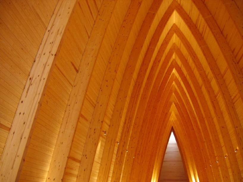 A Capela de São Henrique é uma das mais novas obras-primas da escola finlandesa de design e arquitetura