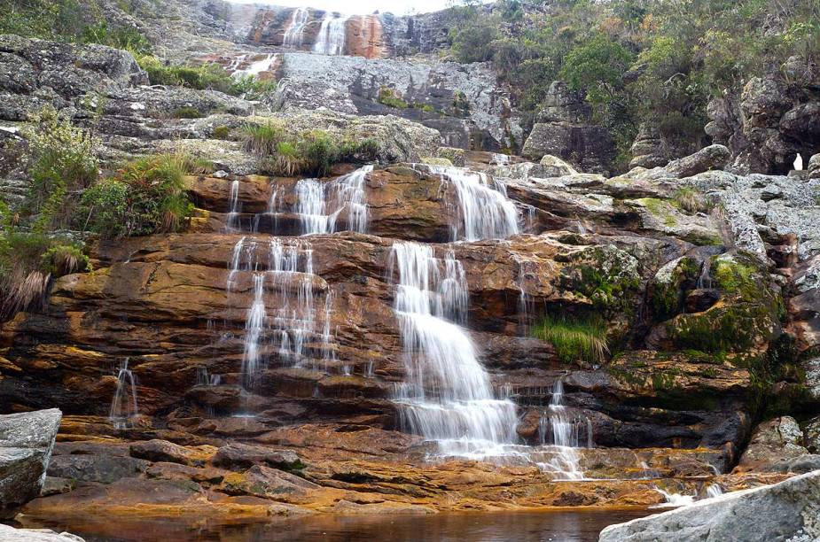 Na época de estio, a Cachoeira da Cascatona perde a força, mas não o encanto