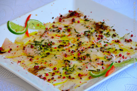 Carpaccio de peixe do Restaurante Domingos, em Porto de Galinhas, Pernambuco