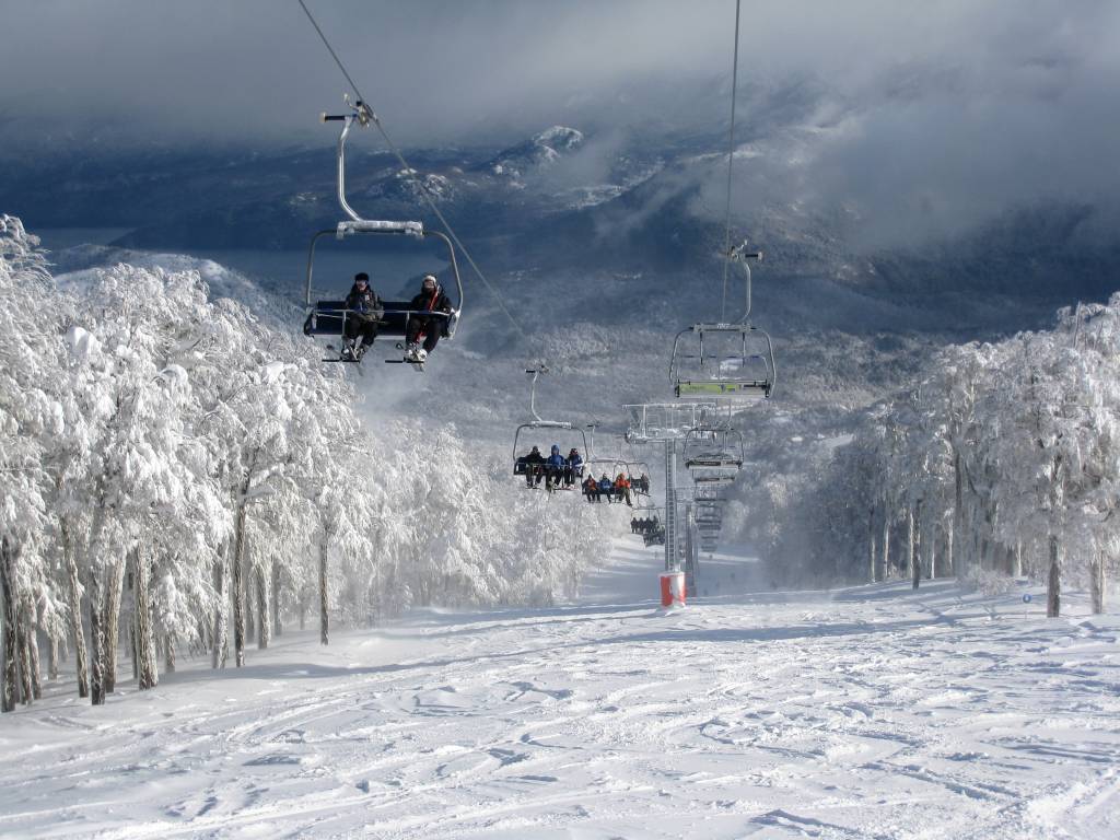 Cerro Chapelco - Ruta de los Siete Lagos - Argentina - Flickr - AHLN