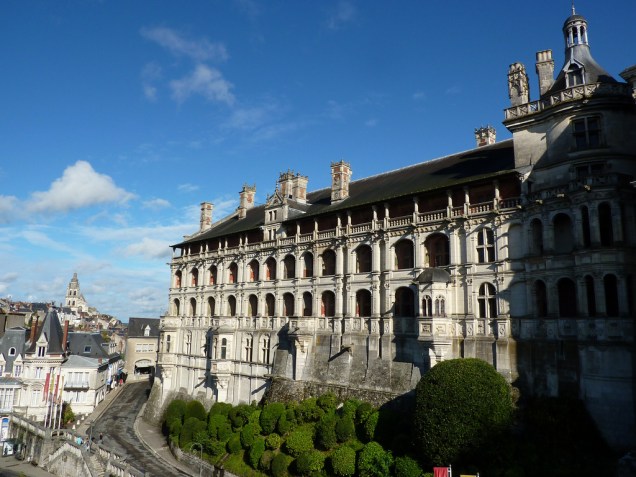 Vista externa do Château de Blois
