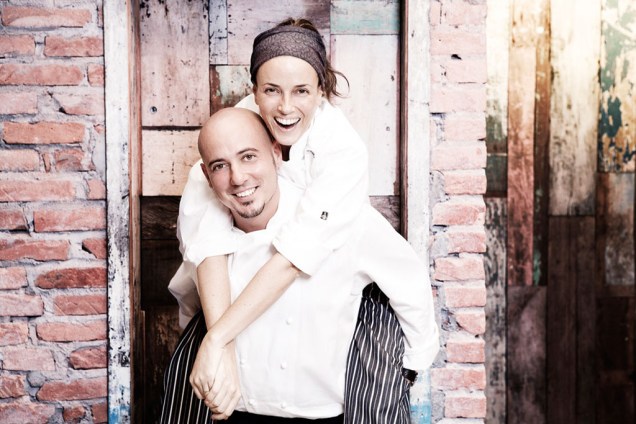 Casal de chefs do Maní, a gaúcha Helena Rizzo e o catalão Daniel Redondo