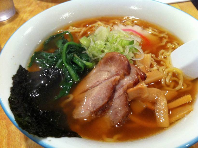 O misso ramen (ou lamen) é um macarrão chinês acompanhado de um grosso caldo de pasta de soja. O mais famoso de todos é o de Sapporo, capital da província de Hokkaido, no norte do Japão