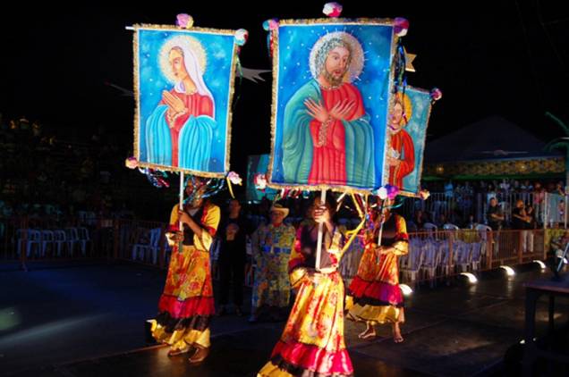 Evento tradicional da cultura popular mato-grossense, o Festival Cururu Siriri promove espetáculos de música e dança