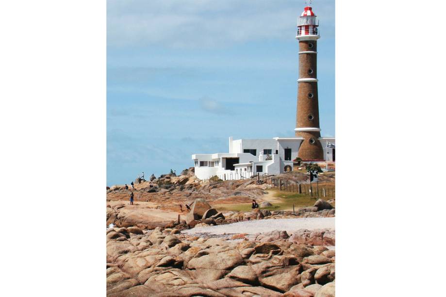 O farol é um dos personagens mais famosos de Cabo Polonio