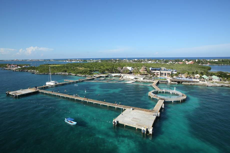 Vista geral do Dolphin Discovery, na Isla Mujeres Vista geral do Dolphin Discovery, na Isla Mujeres
