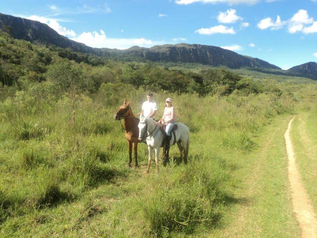 Passeios a cavalo também estão estre as opções da Serra de São José, em Tiradentes