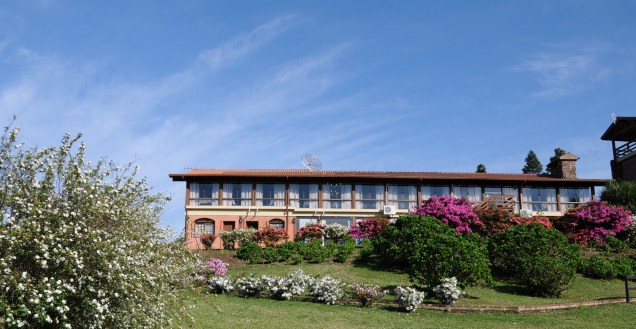 O hotel Bangalôs da Serra, em Gramado, aposta em ações sustentáveis como a separação do lixo e uso de cartões para economia de luz