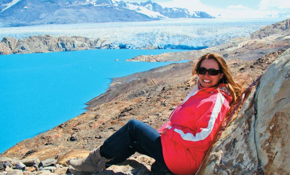 “Aqui estou no Mirador Upsala, em <strong>El Calafate</strong>, na Argentina. Surreal a cor deste lago!” —<strong> Raquel Santana</strong>, Florianópolis, SC “Aqui estou no Mirador Upsala, em <strong>El Calafate</strong>, na Argentina. Surreal a cor deste lago!” —<strong> Raquel Santana</strong>, Florianópolis, SC