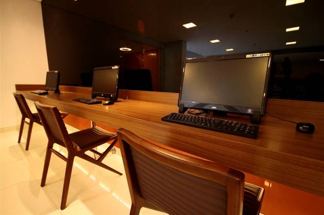 Business center do Hotel Express Vieiralves, Manaus, Amazonas Business center do Hotel Express Vieiralves, Manaus, Amazonas