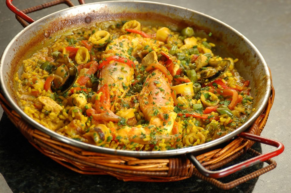 Paella Marinheira da Figueria Rubaiyat, localizada em São Paulo