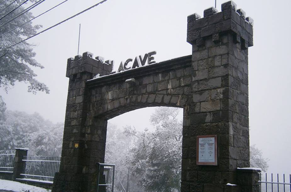 Neve no Château Lacave