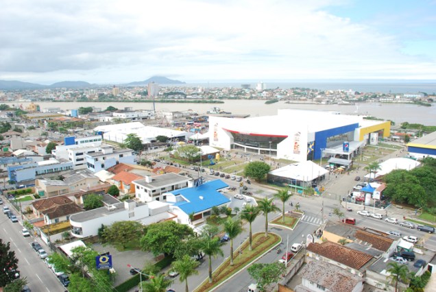 Com mais de 18 mil metros quadrados de extensão e capacidade para até 15 mil pessoas, o Centreventos de Itajaí, em Santa Catarina, receberá a edição de 2012 da Marejada