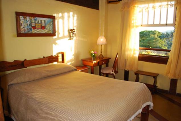 Apartamento da pousada Monte Imperial, em Petrópolis, Rio de Janeiro Apartamento da pousada Monte Imperial, em Petrópolis, Rio de Janeiro