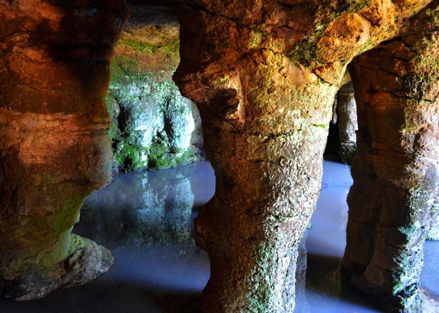 <em>Gruta del Palacio</em>, de Martín Araujo <em>Gruta del Palacio</em>, de Martín Araujo