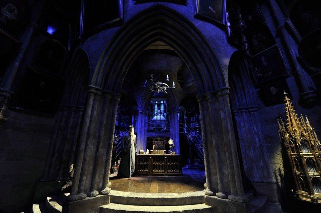 A sala do professor Dumbledore é uma das instalações que podem ser visitadas durante o tour pelos estúdios da Warner Bros. 