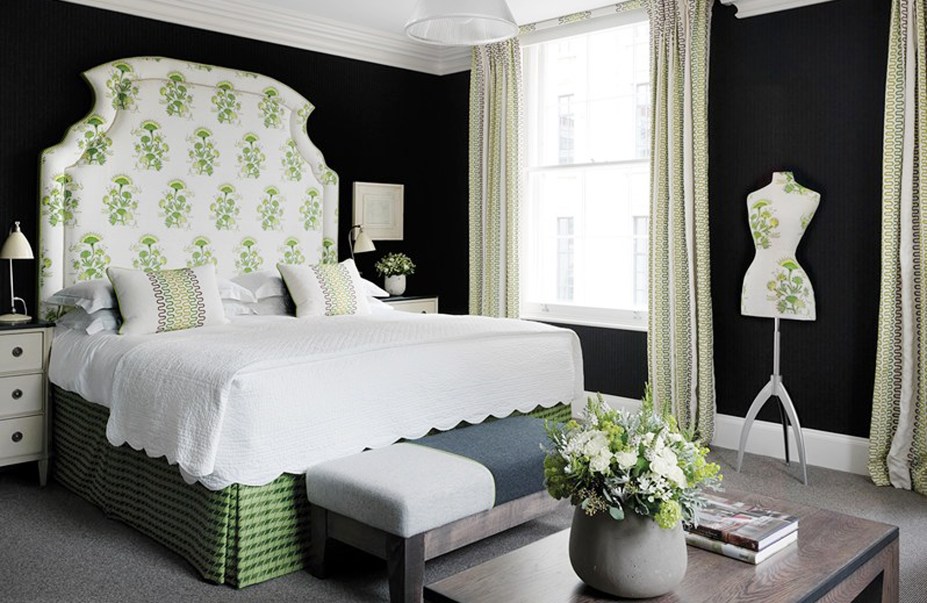 <strong>20. Haymarket Hotel, <a href="https://viajeaqui.abril.com.br/cidades/reino-unido-londres/fotos" rel="Londres" target="_blank">Londres</a>, <a href="https://viajeaqui.abril.com.br/paises/reino-unido/fotos" rel="Inglaterra" target="_blank">Inglaterra</a></strong>A decoração moderna e inusitada é o ponto alto deste hotel no centro de Londres. Cada quarto tem uma gama de cores e acessórios diferentes.Mês mais barato para se hospedar: Janeiro