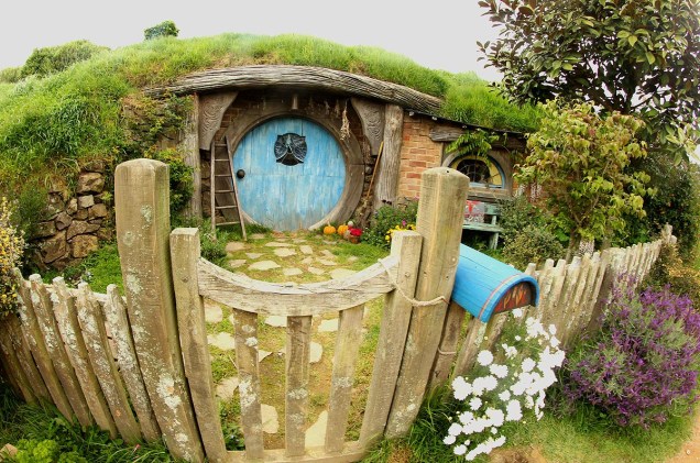 A vila Hobbiton foi construída na fazenda da família Alexander, em Matata, na Nova Zelândia