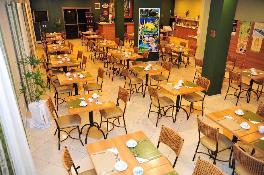 Sala de café da manhã do Hotel Sleep Inn Joinville, Joinville, Santa Catarina