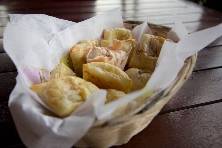 Pastel de Tucumã e queijo no restaunrante Waku Sese em Manaus, Amazonas
