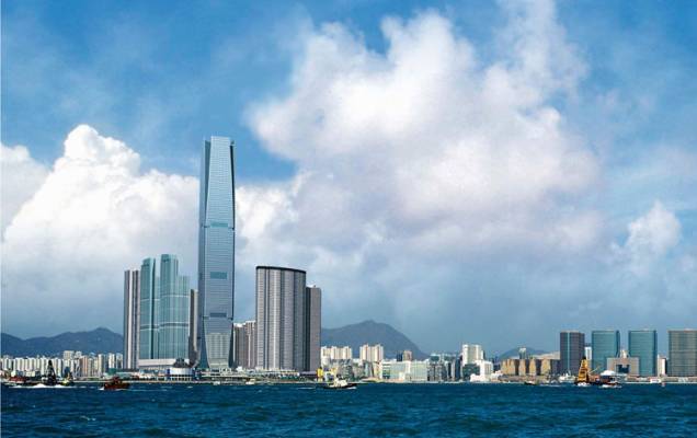 <strong>8- International Commerce Center Hong Kong – <a href="http://viajeaqui.abril.com.br/cidades/china-hong-kong" rel="Hong Kong" target="_blank">Hong Kong</a>, <a href="http://viajeaqui.abril.com.br/paises/china" rel="China" target="_blank">China</a></strong>    Com<strong> 484 metros</strong> de altura, a torre oferece um observatório no 100º andar (a 393 metros de altura), o <a href="http://www.sky100.com.hk/" rel="sky100 Hong Kong Observation Deck" target="_blank">sky100 Hong Kong Observation Deck</a>. No total são 118 andares e há dois hotéis no edifício, o W e o The Ritz-Carlton