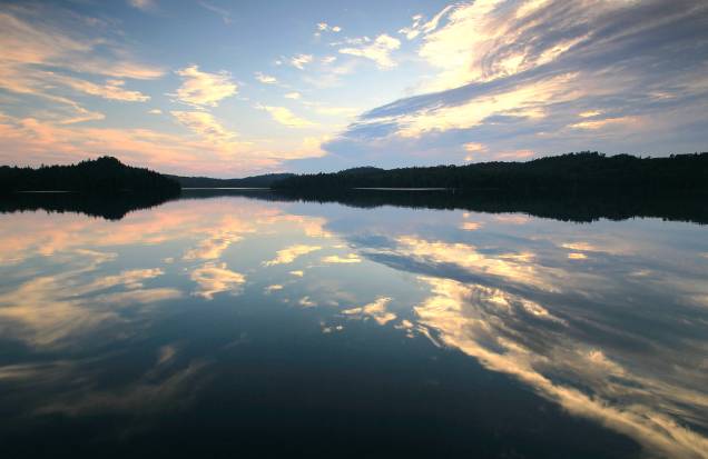 <strong>3. Isle Royale National Park, em Michigan</strong> Os mais corajosos podem, inclusive, se aventurar no Lago Superior, em mergulhos supervisionados que incluem embarcações naufragadas. <strong>3. Isle Royale National Park, em Michigan</strong> Os mais corajosos podem, inclusive, se aventurar no Lago Superior, em mergulhos supervisionados que incluem embarcações naufragadas.