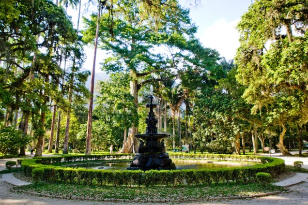 O Chafariz das Musas, no Jardim Botânico do Rio de Janeiro, foi trazido em 1895, da cidade de Derby, na Inglaterra.